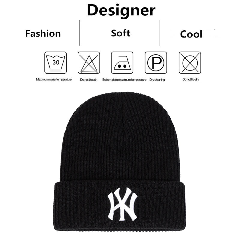 BEANIE (Graphic) - Yankee beanie embroidery for the winter